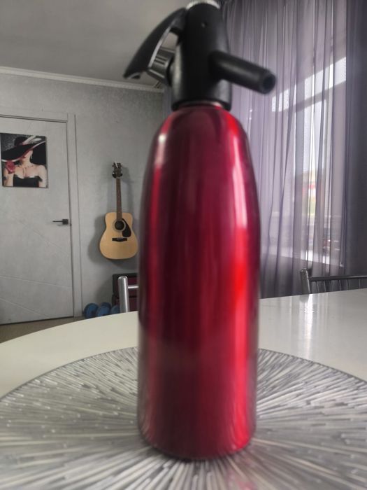 Продам сифон для газированной воды
