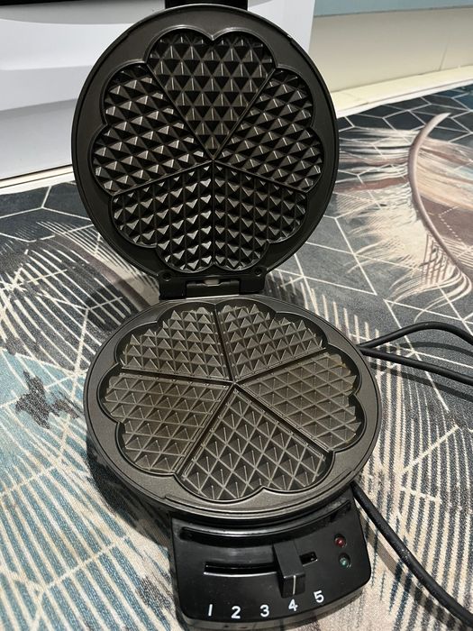 Вафельница Silver Crest