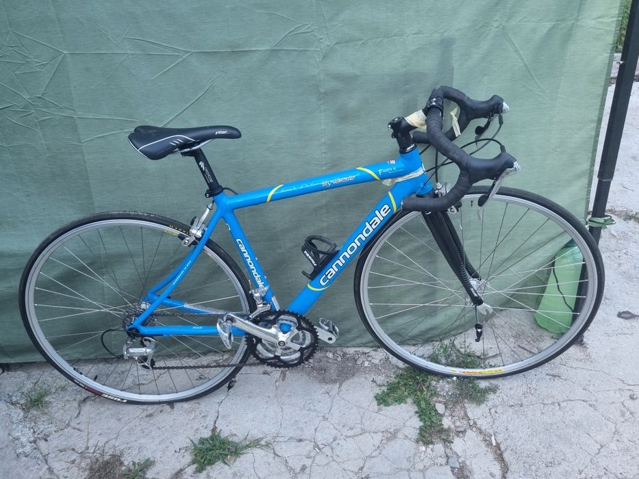 Bicicletă semicursieră