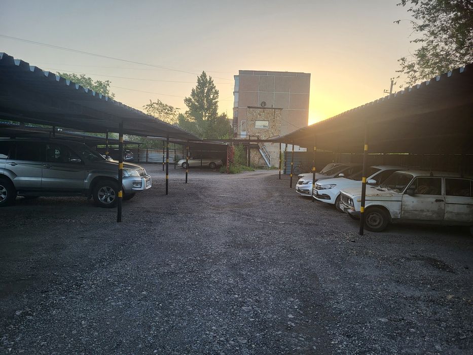 Продается автостоянка