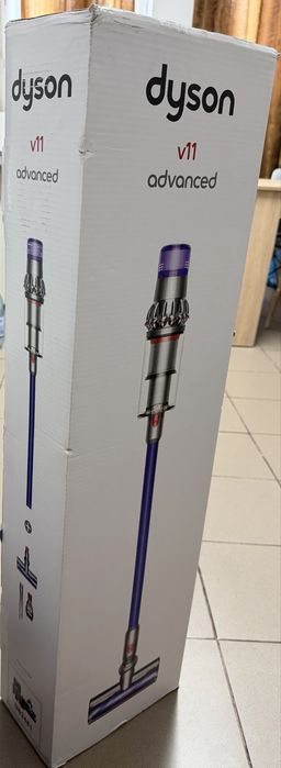 Aspirator Vertical Dyson V11 Advanced - NOU SIGILAT