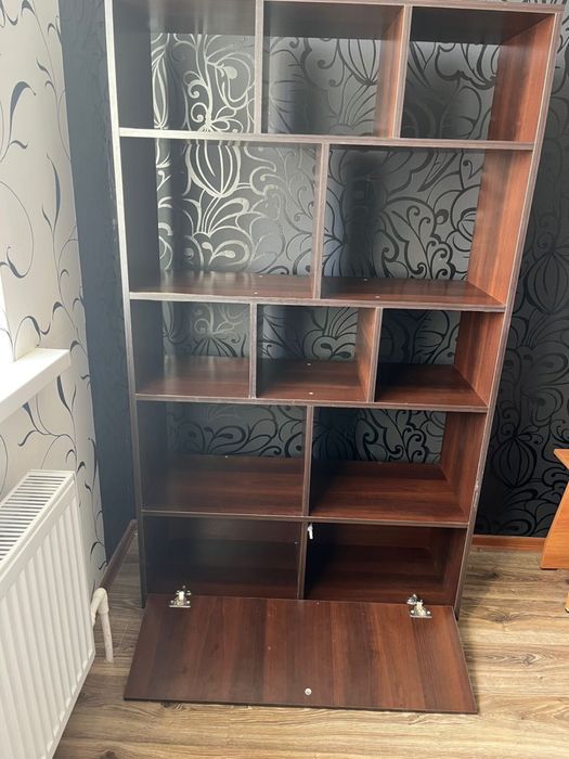 Продам шкаф в хоррошем состоянии