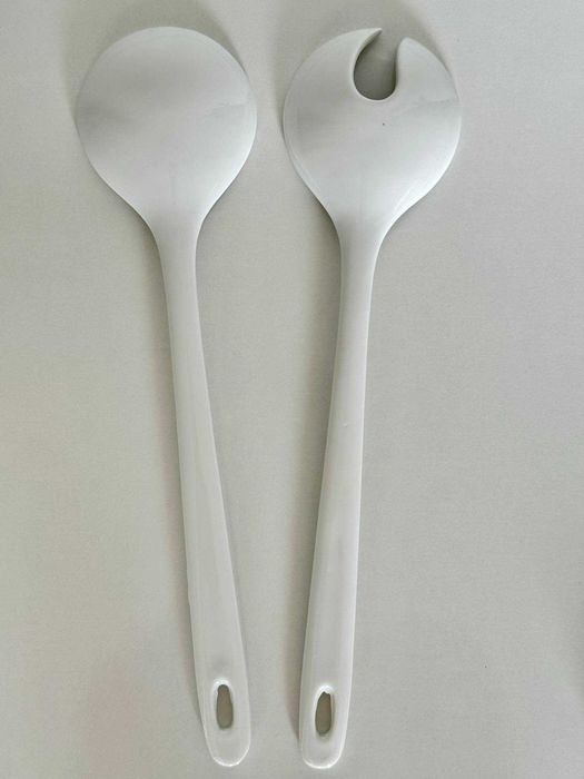 Порцеланови прибори за сервиране