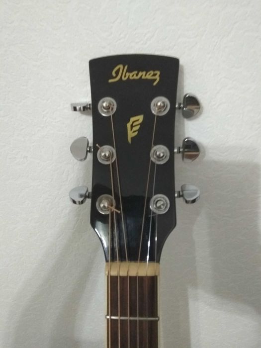 Отличная электроакустическая гитара Ibanez