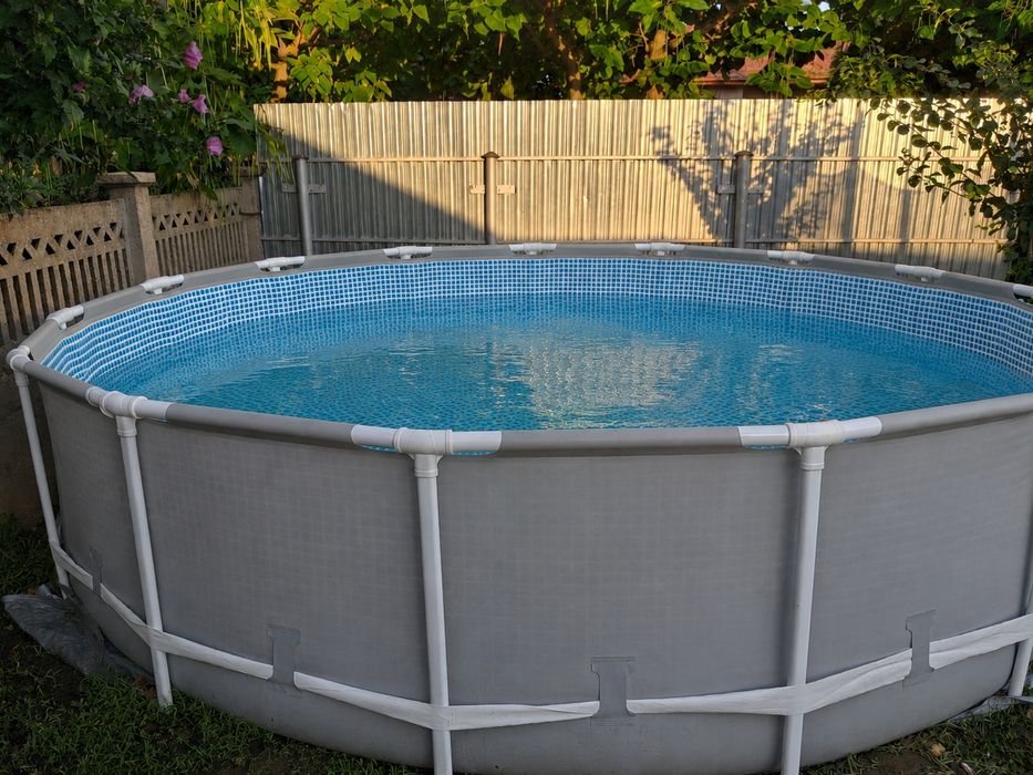 Piscina cadru metalic 366x99x366