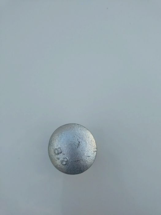 Болт йулдаги ограждение ва светофорларни хамда йул учун ишлатилади