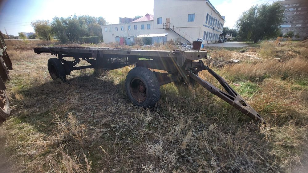 Продам прицеп зиловский