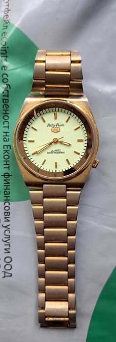 Часовник Filip Persio - кварц работи