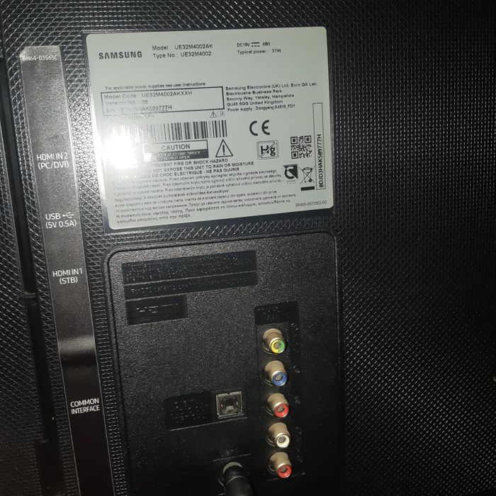 Televizor Samsung model UE32M4002AK