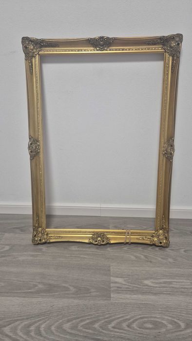 Rama vitange de vanzare 90 /60 culoare aurie din lemn masiv