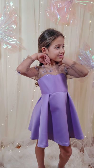 Уникална рокля за момиче (5–6 г.) – 2 в 1 костюм с тюл и 3D пеперуди, ръчна изработка
