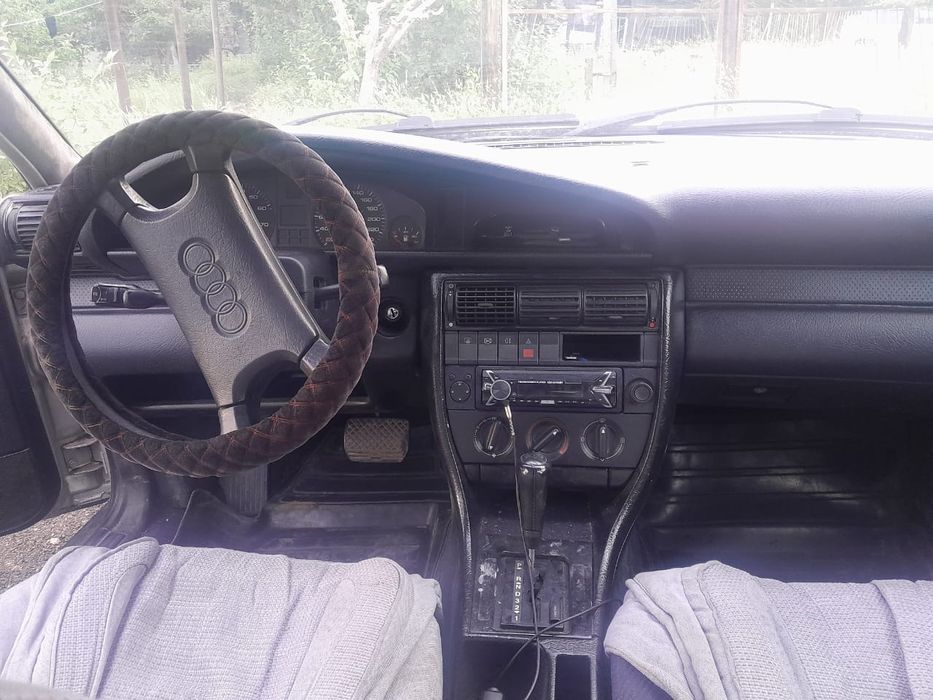 Ауди 100 автомат