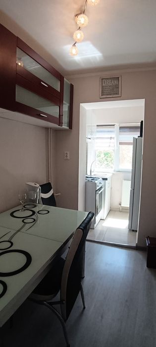 Dau in chirie garsoniera Oradea