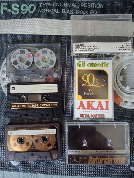 Casete audio noi neinregistrate