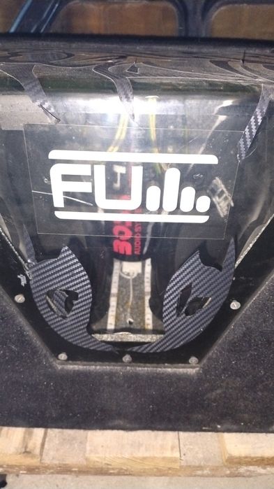 BASSBOX 2x130w 4 Farad + Усилвател