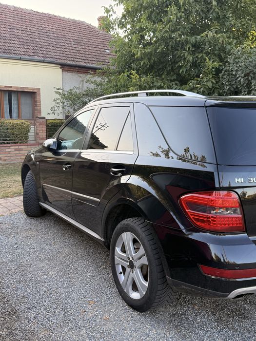 Mercedes ML 320
