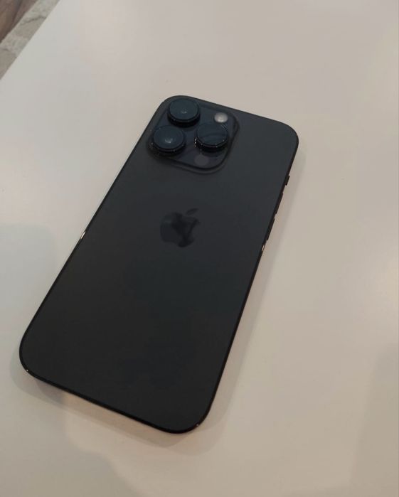 Iphone 14 pro.