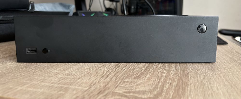 Xbox Series S 1TB Carbon Black + Accesorii