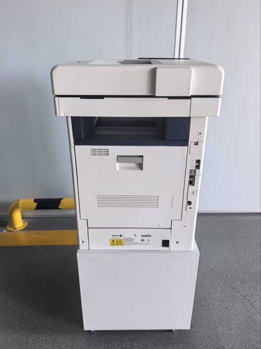Принтер Xerox versalink c605