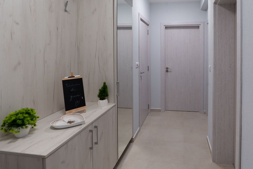 Дава се под наем Тристаен апартамент в Варна, Виница - 92 кв.м за 637.5 € - Снимка #7