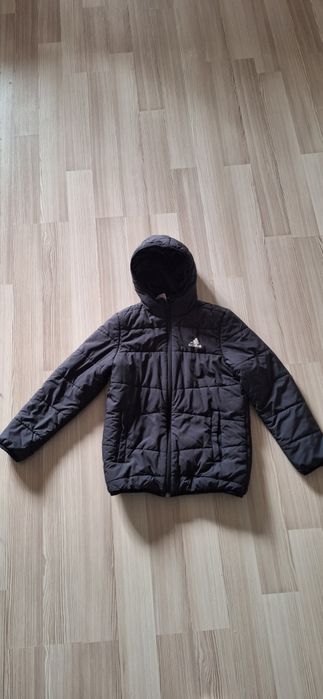 Geaca Adidas 12 ani- 100 lei