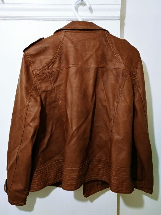 3 geci din imitatie piele pentru femei, masura mare - Nefolosite