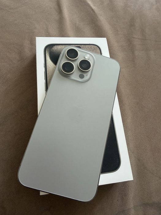 Продам Iphone 15 pro max