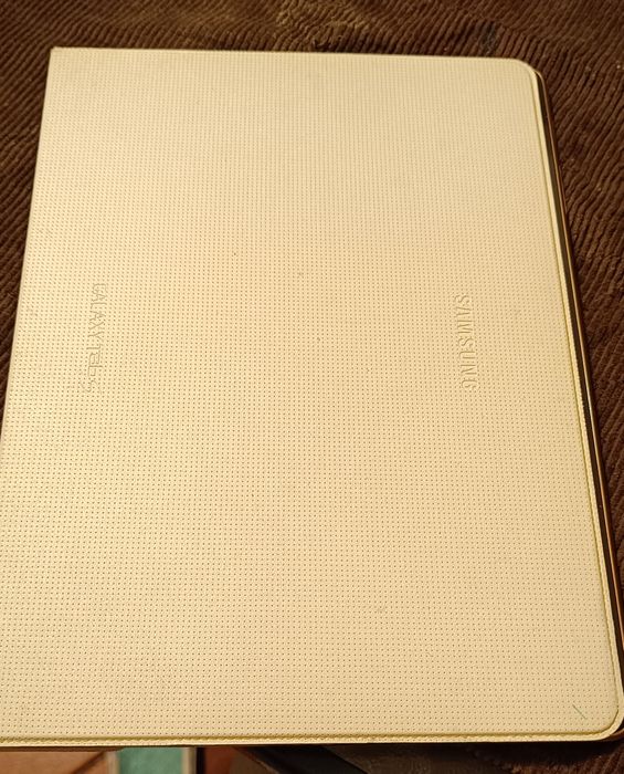 Samsung tabletă 10,5" seria S8-T800 Super.Amoled culori vii