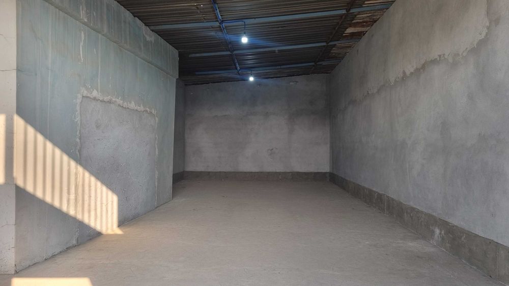 Офис хонаси ва омбор биноси ижарага берилади.