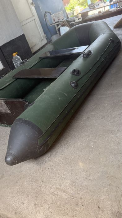 Лодка  Аква 2800