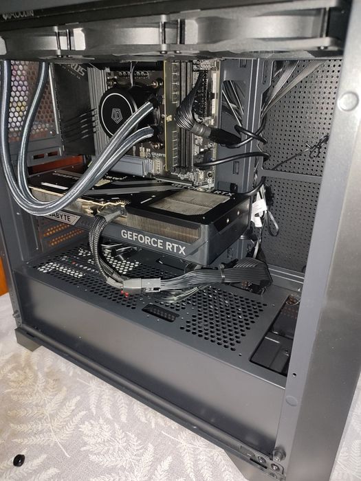 Kuchli Gaming / Grafik Dizayn / Montaj Kompyuteri (2 ta 200Hz monitor)