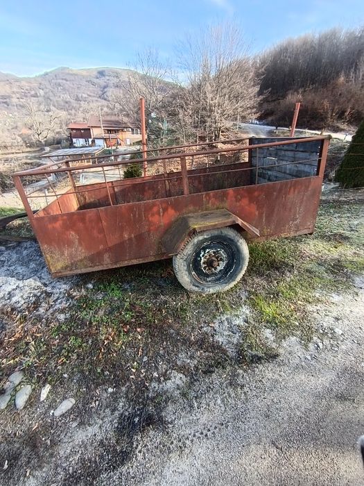 Голямо ремарке без регистрация