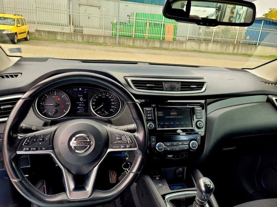 Nissan Qashqai 1, 5 DCI  ТОП състояние  16900 евро