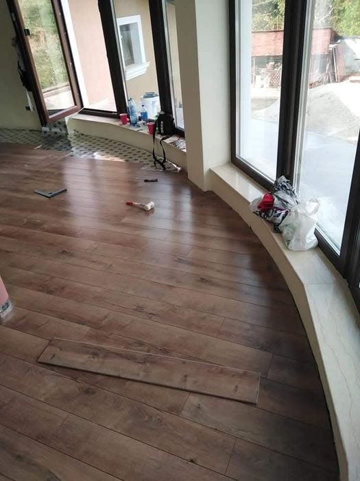 Montaj parchet laminat/stratificat/masiv + montare plintă & reparații