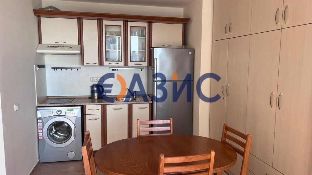Продава се Двустаен апартамент в Свети Влас - 72 кв.м за 1007 €/кв.м - Снимка #9