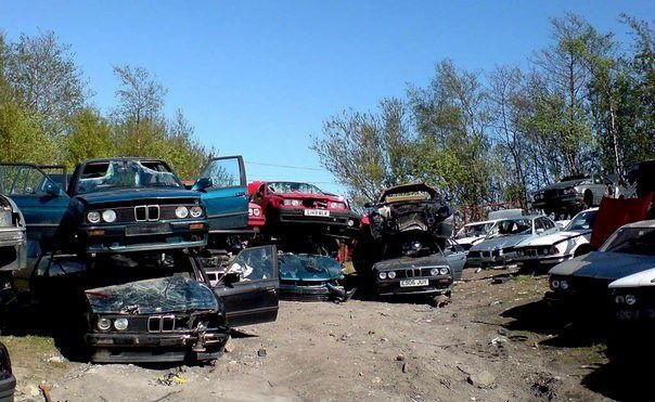 Принемаем Автомобили.