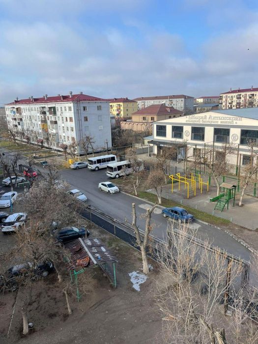 2 комн 5-этаж. орталықта.