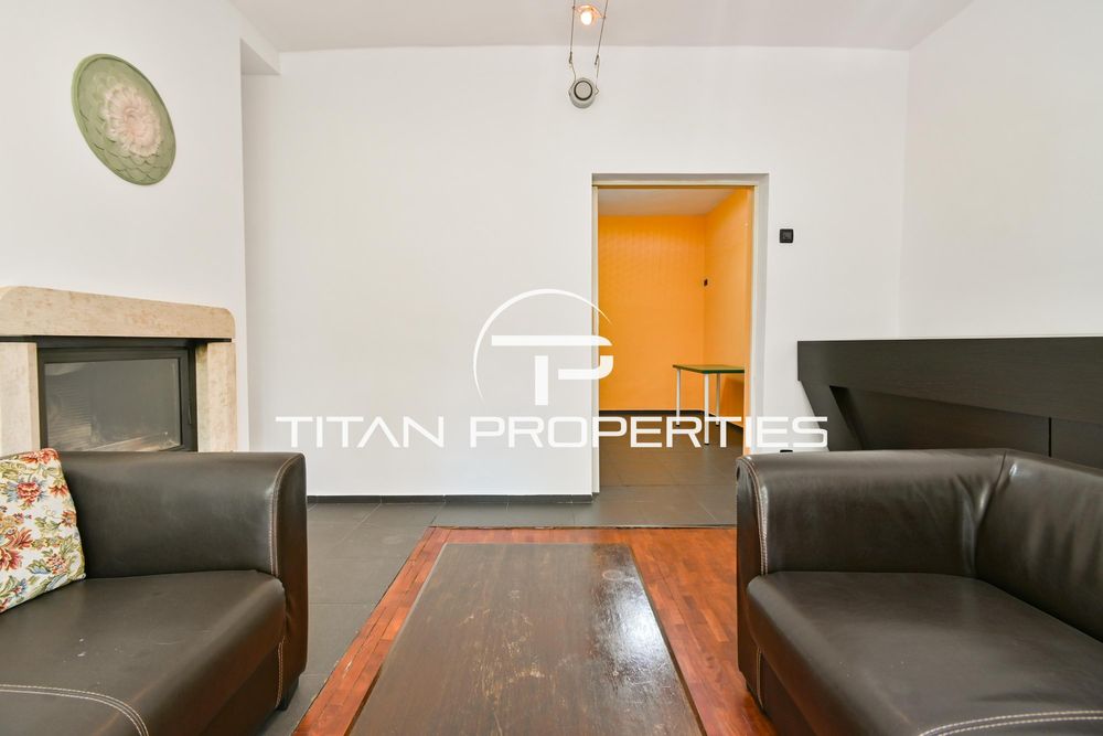 Дава се под наем Къща в София, Редута - 70 кв.м за 825 € - Снимка #1