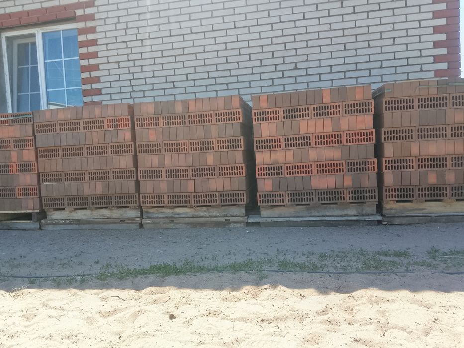Продам кирпичи для облицовки