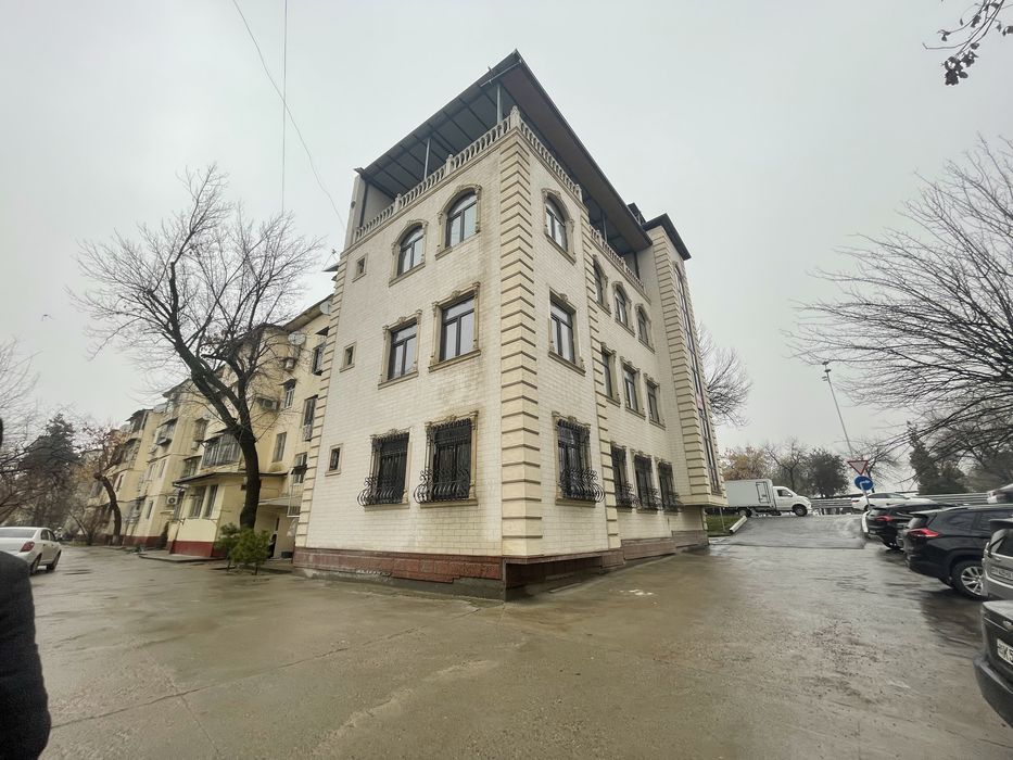 Сдам в аренду здание, Эко базар, Первая линия под офис, кафе V1