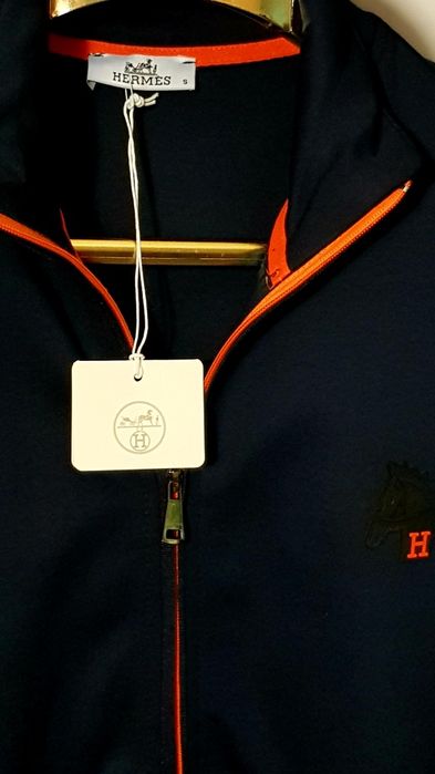 Compleu H.3.R.M.3.S top Quality 2025