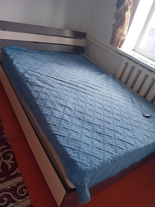 Продам  спальни гарнитур и шыфонер
