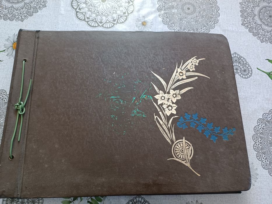 Продам советский альбом