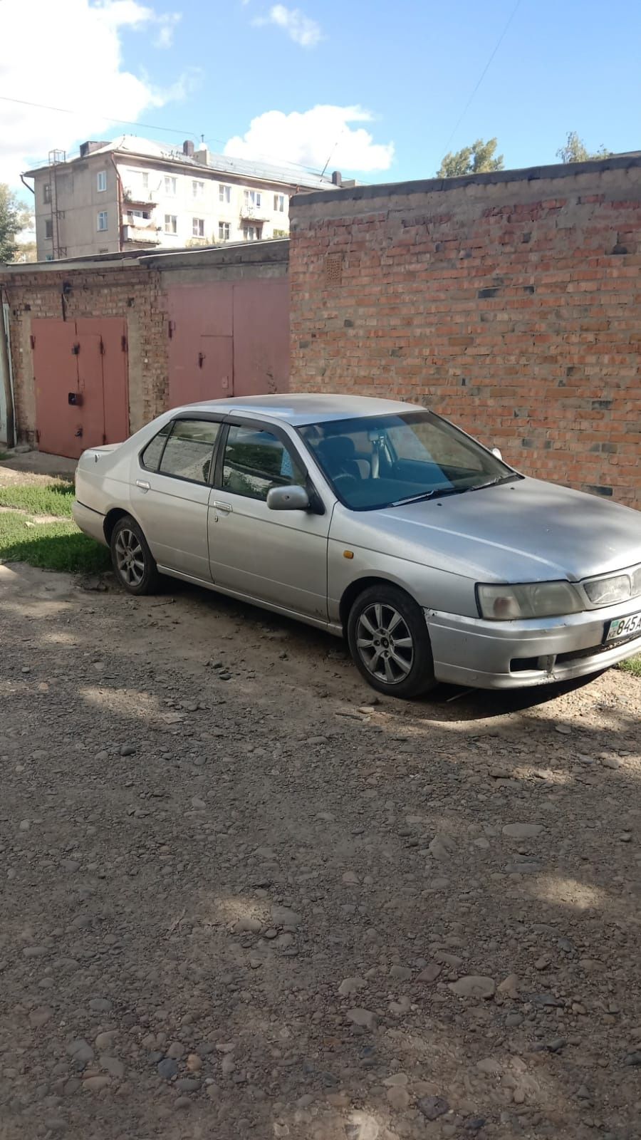 запчасти на nissan bluebird - Легковые автомобили - OLX.kz