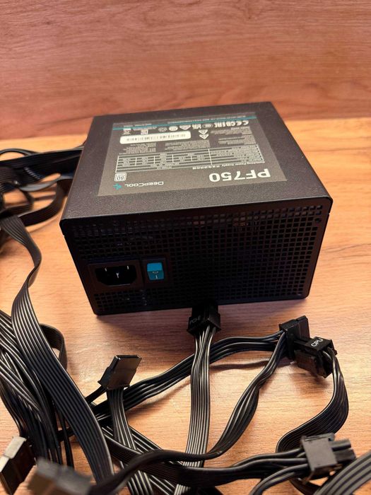 Блок питания 750W Deepcool PF750