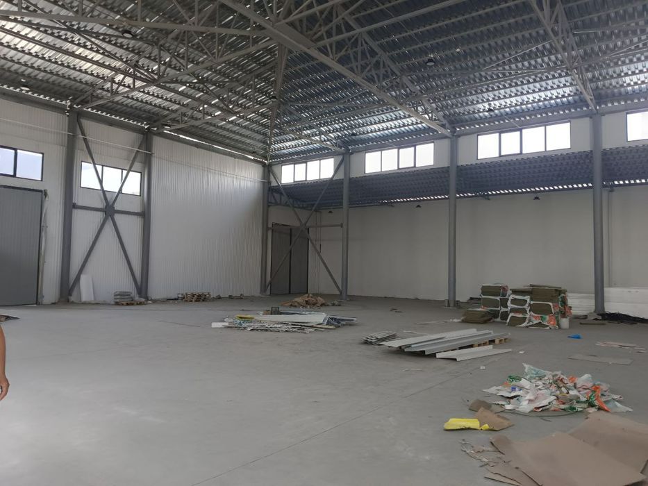 Сдаётся в аренду 24 000 м² склад.