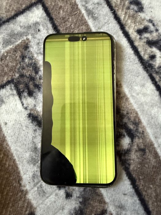 iPhone 14 Pro Max pentru piese / dezmembrări – mufa de incarcare + display defect