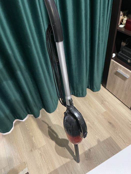 Aspirator vertical 2 in 1 VORTEX 1.3L, 600W