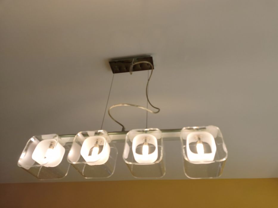 Полилей / осветително тяло модерно