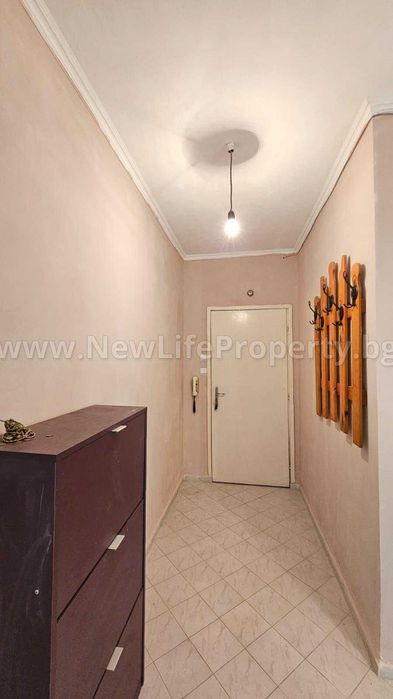 Продава се Двустаен апартамент в Поморие - 70 кв.м за 8160 €/кв.м - Снимка #1